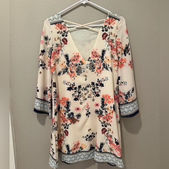 Spring Dress size small - Picture 5 of 7